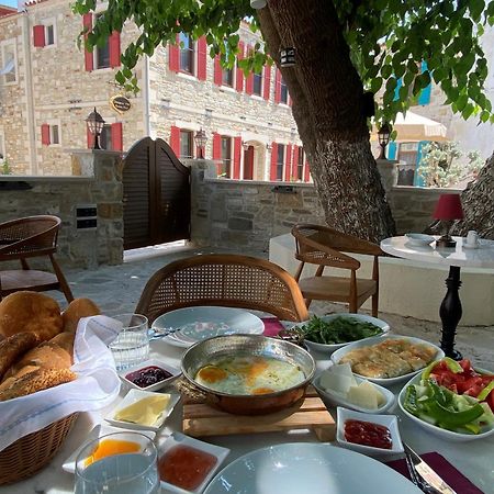 Dionysos 1789 Boutique Hotel Fokaja Zewnętrze zdjęcie